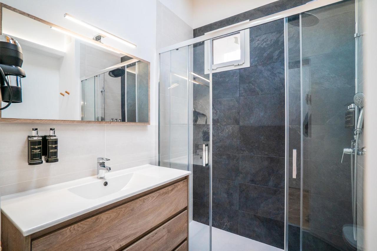 Smartr Madrid Gran Via Apartments Екстер'єр фото