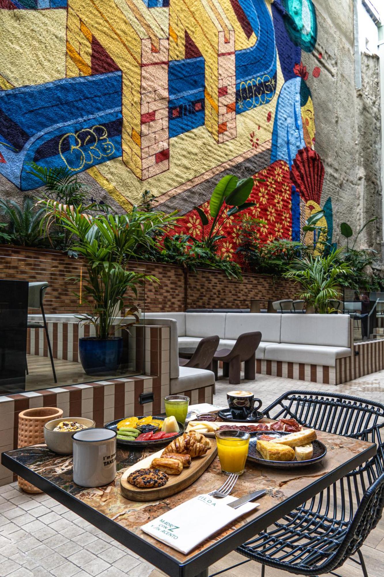 Smartr Madrid Gran Via Apartments Екстер'єр фото