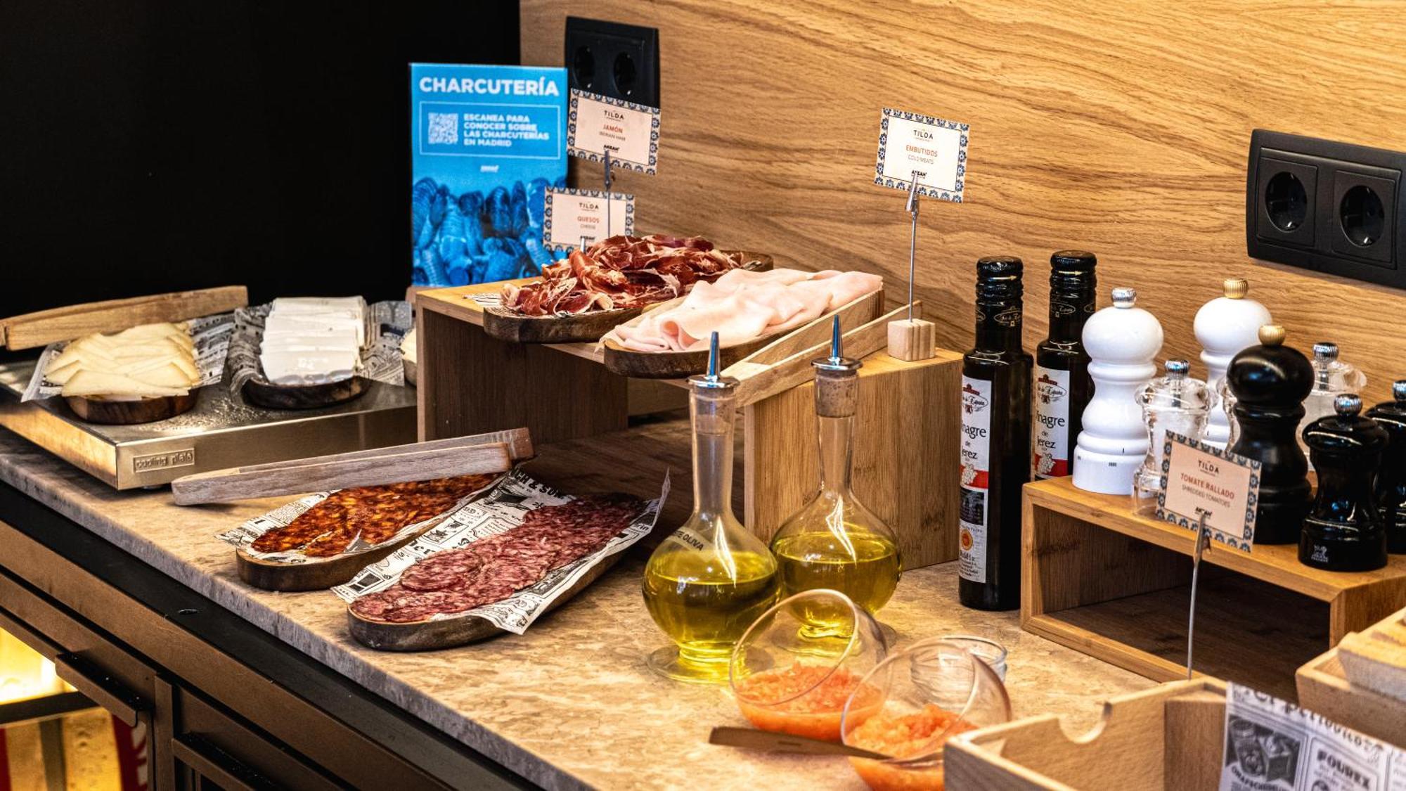 Smartr Madrid Gran Via Apartments Екстер'єр фото